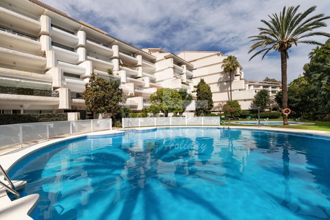Suite 208, Close To The Beach, 2 Bedroom,Golden Mile Marbella Exteriör bild