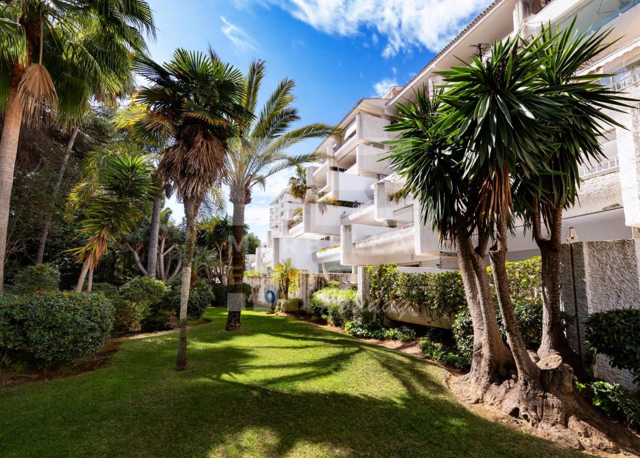 Suite 208, Close To The Beach, 2 Bedroom,Golden Mile Marbella Exteriör bild
