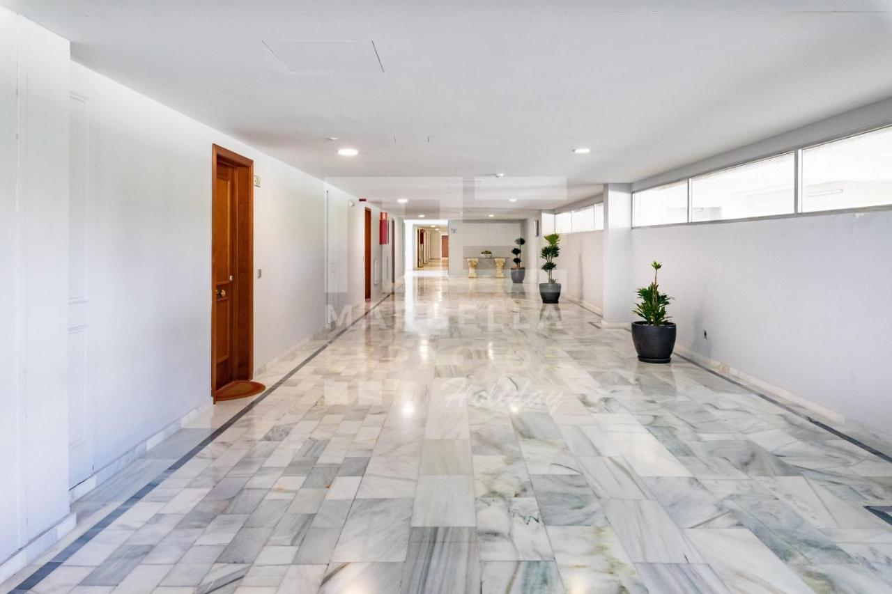 Suite 208, Close To The Beach, 2 Bedroom,Golden Mile Marbella Exteriör bild